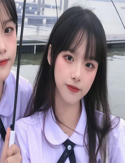 相亲对象是老板叙事手法解析深刻反思的：时间线安排与视角切换技巧探讨